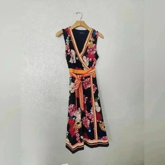 ModCloth Liza Luxe Floral Dress - Picture 2 of 8